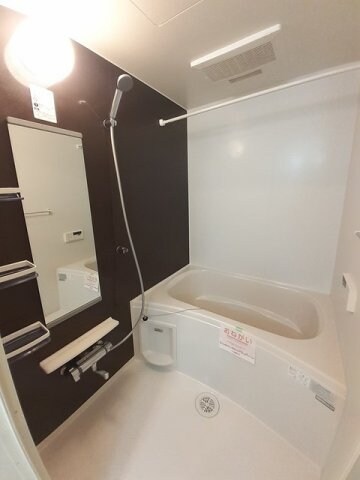 フォルシュ・ヴェーラⅣの物件内観写真