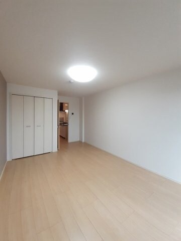 フォルシュ・ヴェーラⅣの物件内観写真