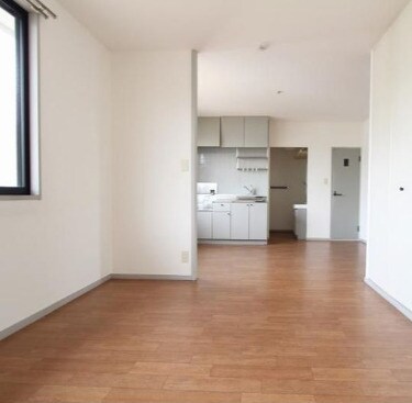 サンライフ川西の物件内観写真