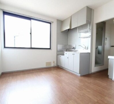 サンライフ川西の物件内観写真