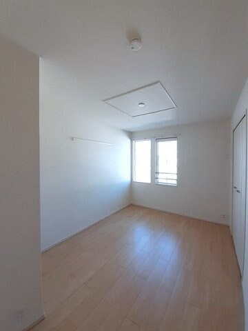 ラ・ベレッツァⅡＤの物件内観写真