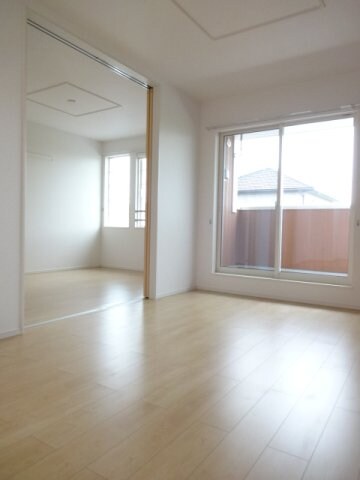 シュウプリングＡの物件内観写真