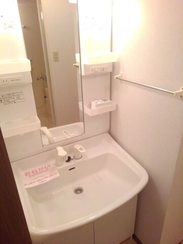 ノール　シェル　Ａの物件内観写真