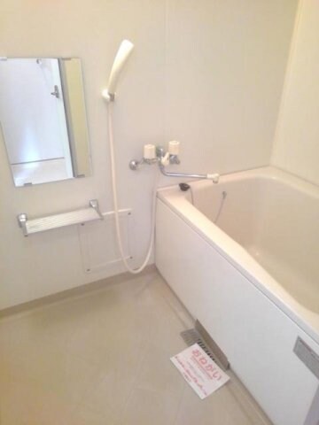 シュープ三条の物件内観写真