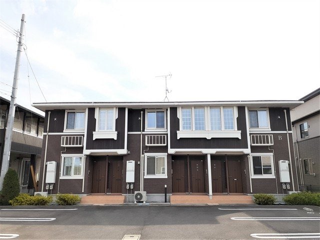 グランコート５１６　Ｂの物件外観写真