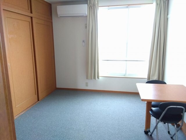 レオパレスＣｏｚｙ　ｃｏｕｒｔの物件内観写真