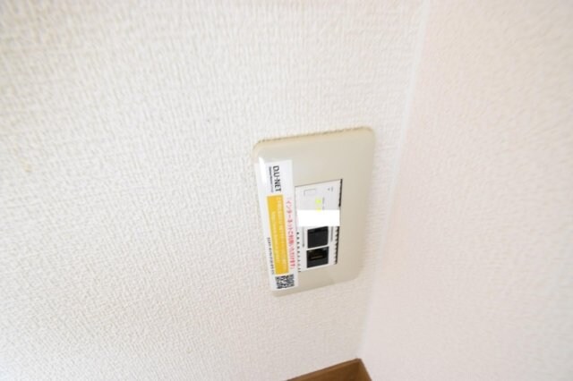 シャインポート屋島 F棟の物件内観写真