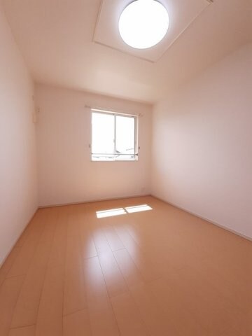 ラメゾン　ドゥ　カンパーニュＢの物件内観写真