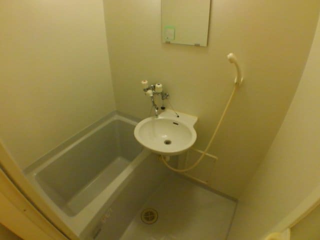 レオパレスＭＡＤＯＫＡの物件内観写真