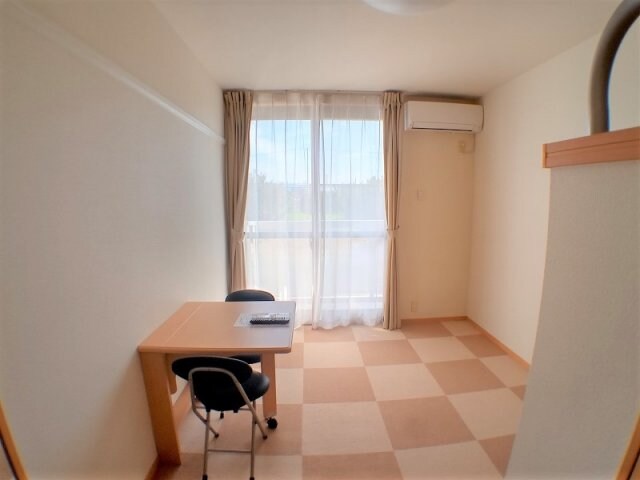 レオパレスＣＨＩ　ＹＯの物件内観写真