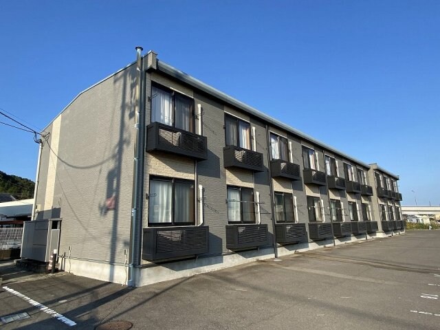 レオパレスＦ　ＯＨＡＮＡの物件外観写真