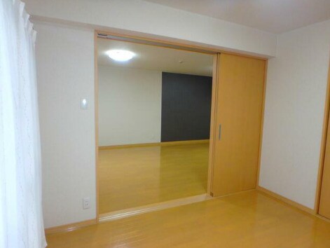 ループサイドの物件内観写真