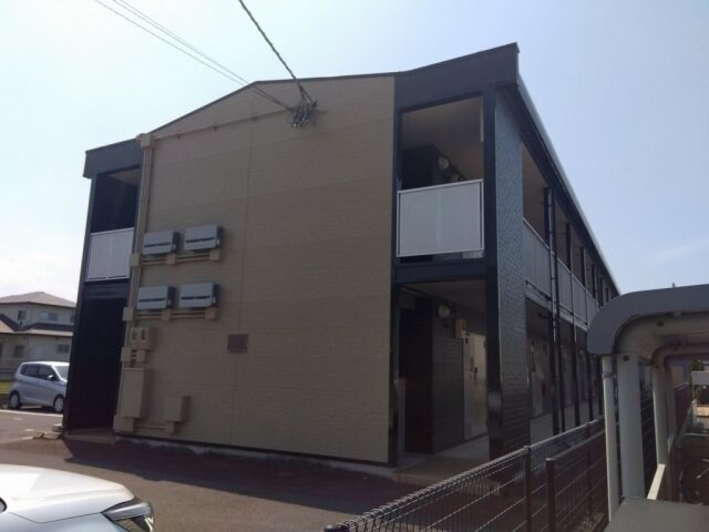 レオパレスハーモニーの物件外観写真