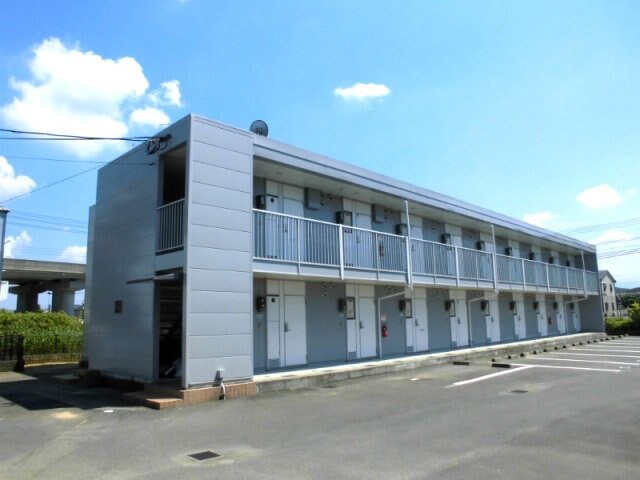 レオパレススカイの物件外観写真