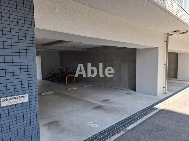 Ｓ－ＦＯＲＴ栗林公園北の物件外観写真