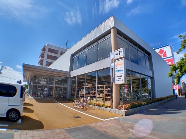 レオパレスアルカディアの物件外観写真