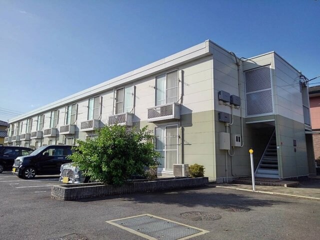 レオパレスＡＭＯＲＥの物件外観写真