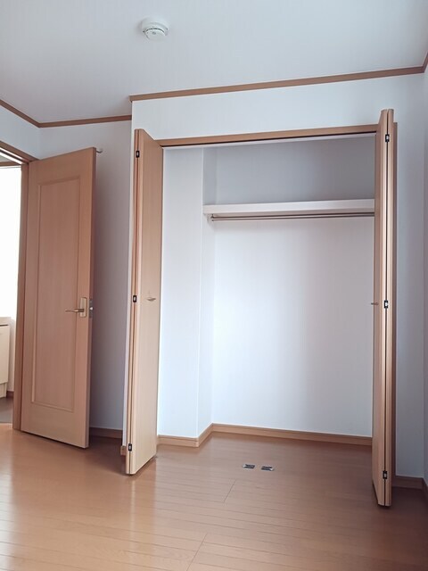 ウエストヒルズＡの物件内観写真