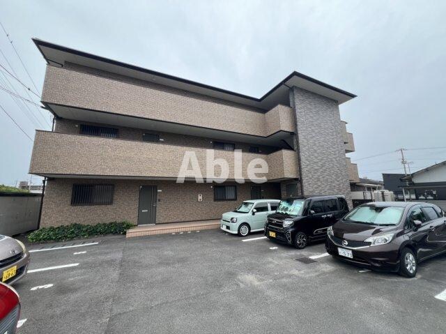 フォブール山地の物件外観写真