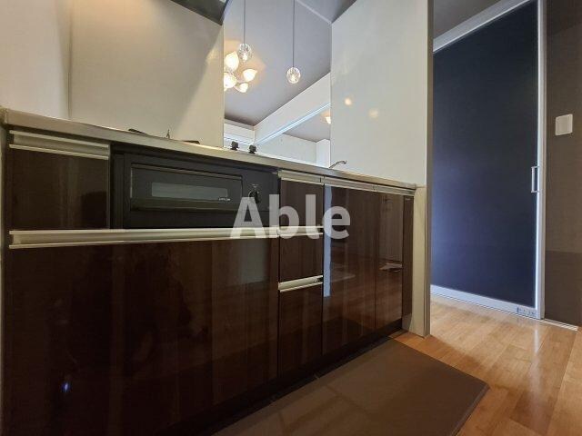 コリドール中央の物件内観写真