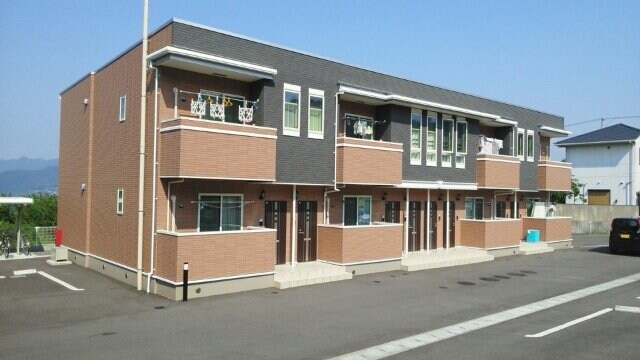 ジラソーレ・小岩原の物件外観写真