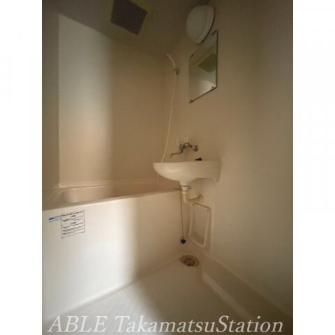 フローレス昭和町の物件内観写真