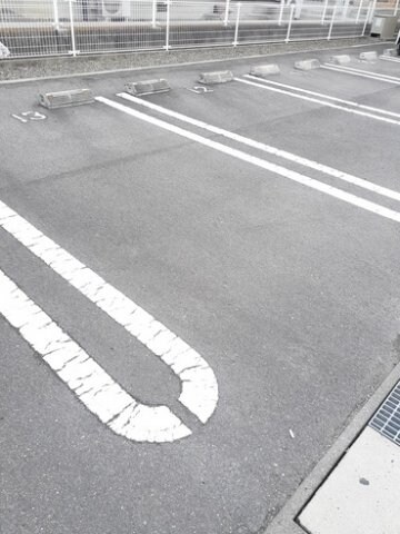 グランデール観音寺Ｂの物件外観写真