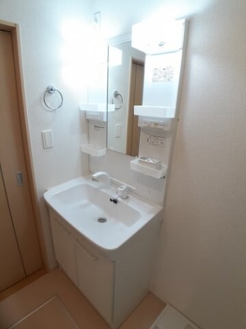 グランデール観音寺Ｂの物件内観写真