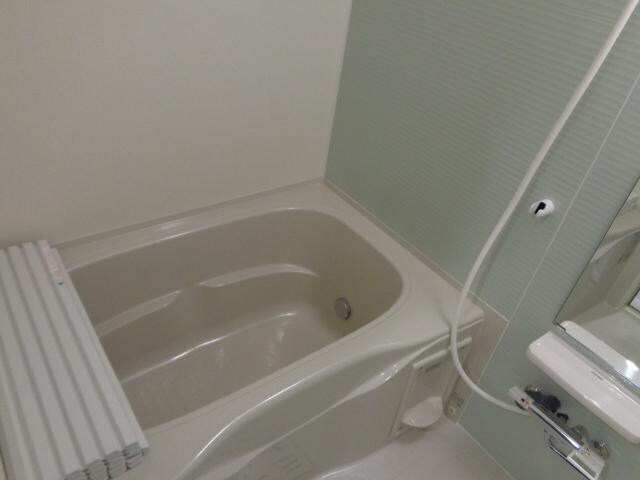 ミラフローレスの物件内観写真