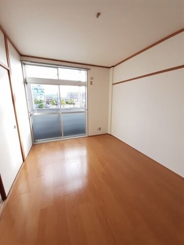 パルネット磯野の物件内観写真