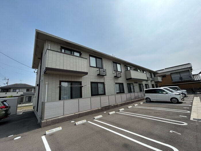 ルピナス　A棟の物件外観写真