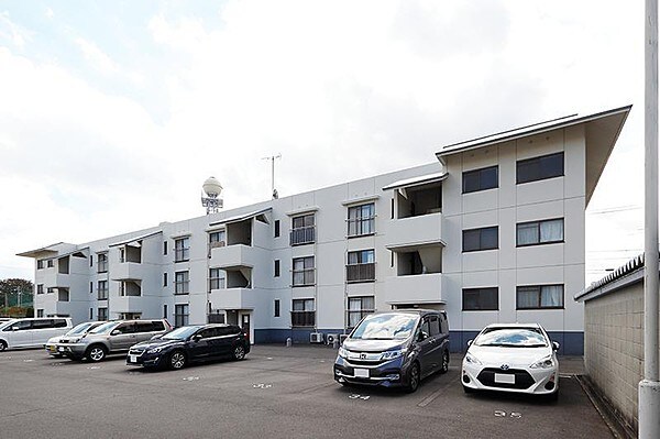 宮地マンションの物件外観写真