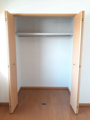 ラフレシールＡの物件内観写真