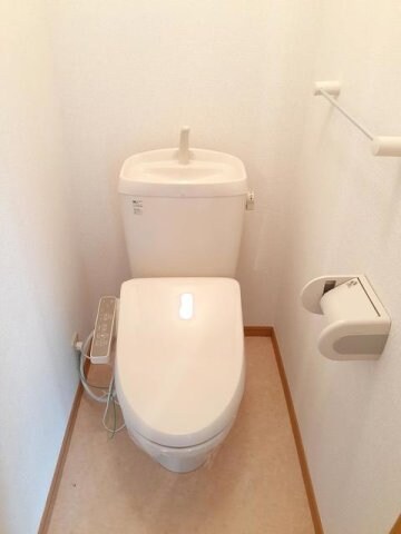 ラフレシールＡの物件内観写真