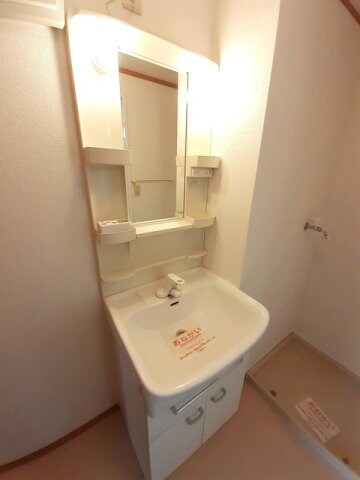 ラフレシールＡの物件内観写真