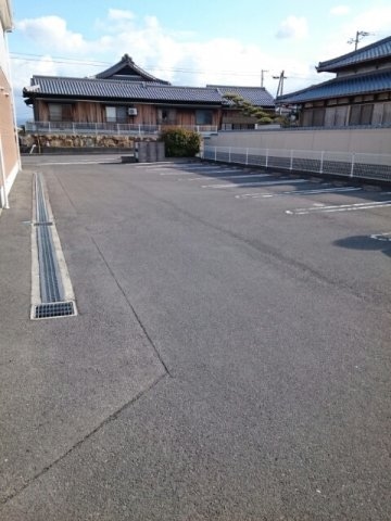 イリス　セゾン　Ａの物件外観写真