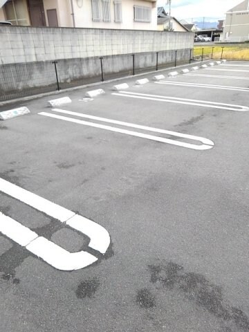 フロル　観音寺Ａの物件外観写真