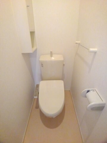 フロル　観音寺Ａの物件内観写真