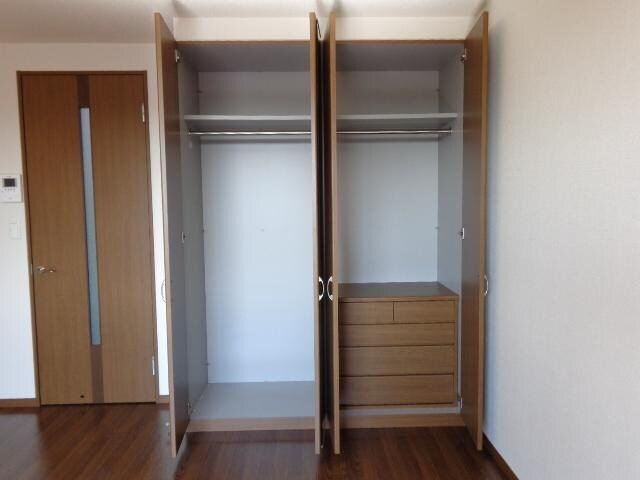 ヴァンルージュの物件内観写真