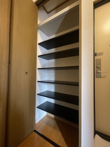 ユイマール　ガーデン　B棟の物件内観写真