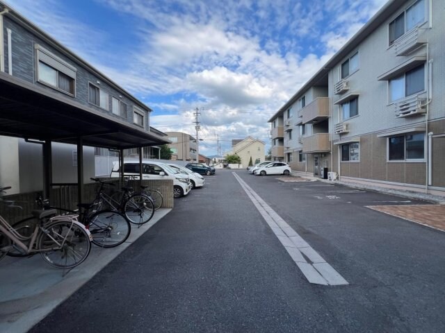 サンフラワー今里の物件外観写真