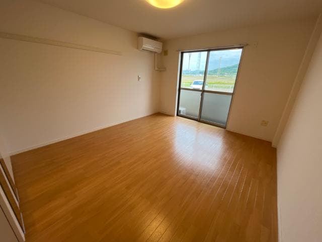 サンタクララ大隅の物件内観写真