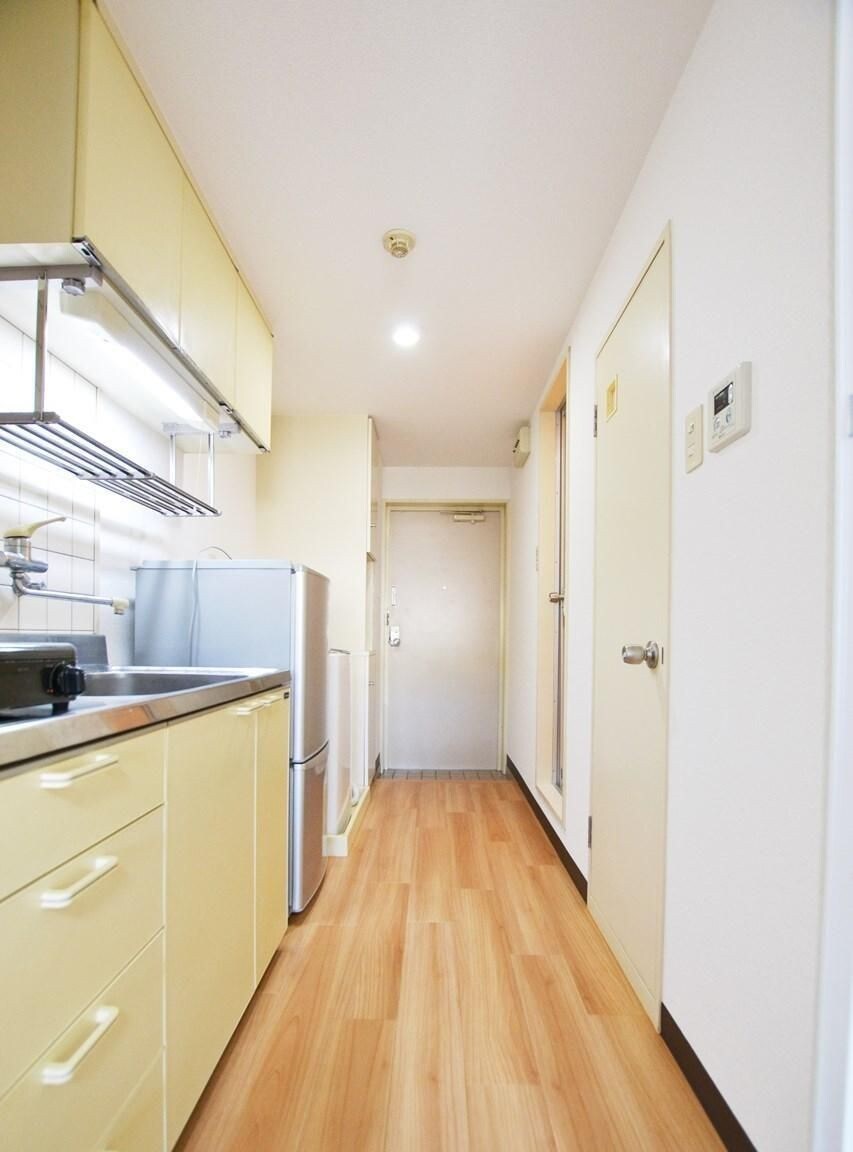 カレッジ三共パートIの物件内観写真