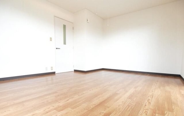 コーポリバーサイドの物件内観写真