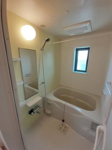 アンダンテ　イースト　Ｅの物件内観写真