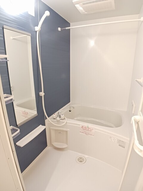 アベンシス５の物件内観写真