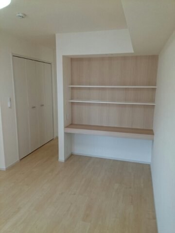 フィオーレ　リン　Ａの物件内観写真