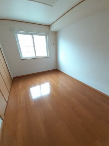 リバーサイド本山Ｇの物件内観写真