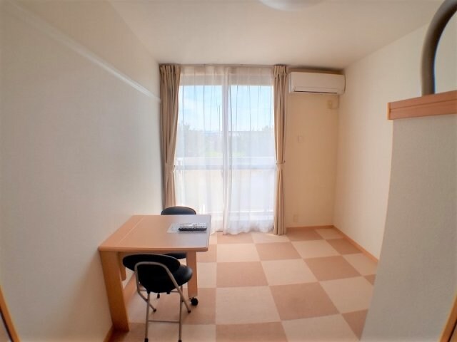 レオパレスＣＨＩ　ＹＯの物件内観写真