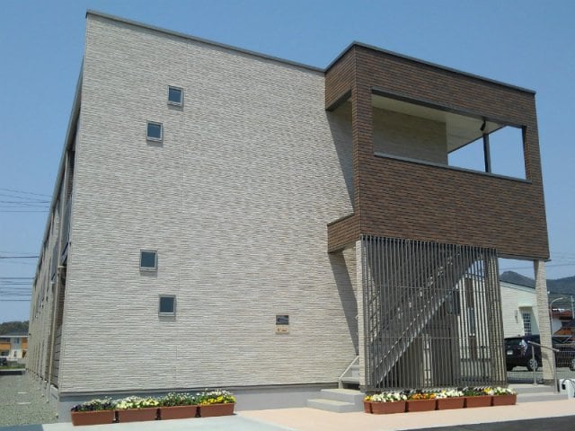 クレイノ茂木の物件外観写真